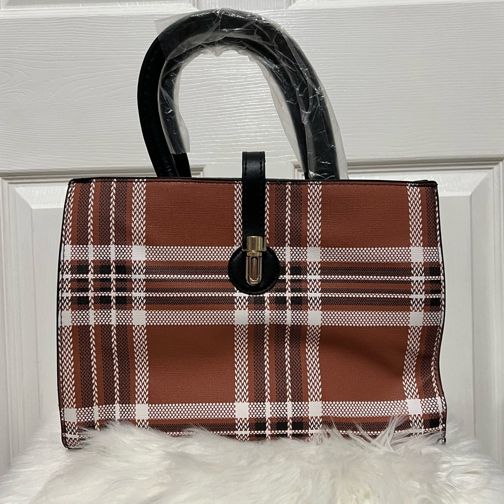 💗 *NWT* Plaid Brown Tote Handbag